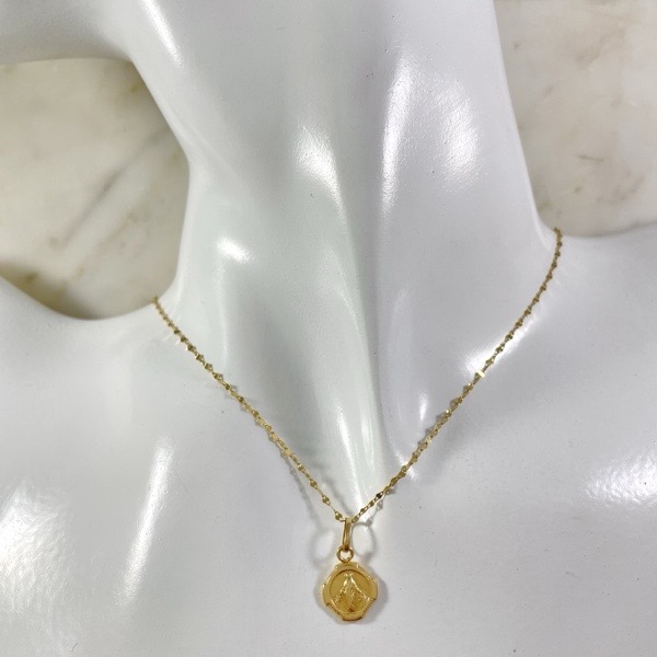 Dije Virgen Milagrosa