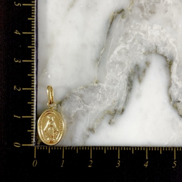 Dije Virgen Milagrosa