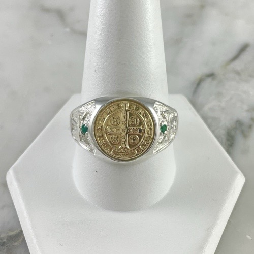 Anillo San Benito Cruz Tau