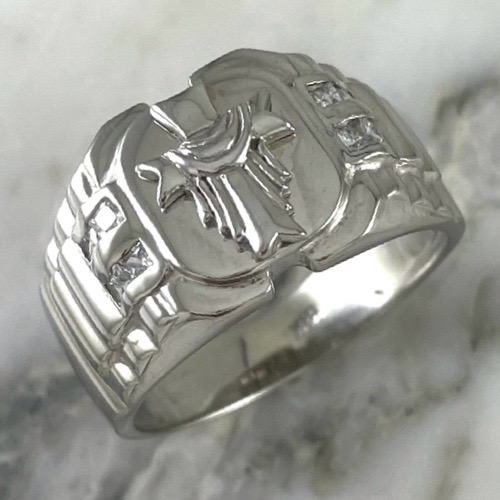 Christ the Redeemer Ring