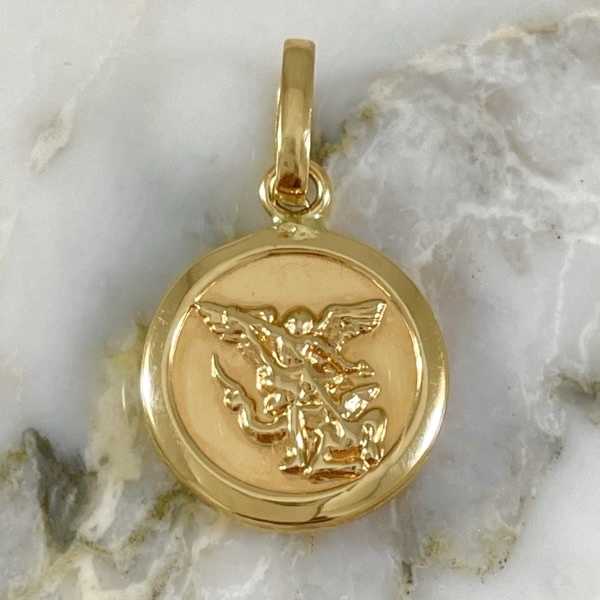 Dije Arcangel San Miguel Redondo Mediano