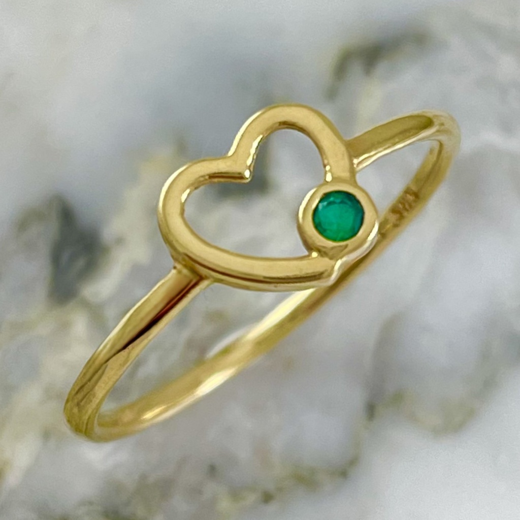 Anillo Silueta de Corazon