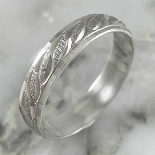 Engraved Chain Ring 4MM
