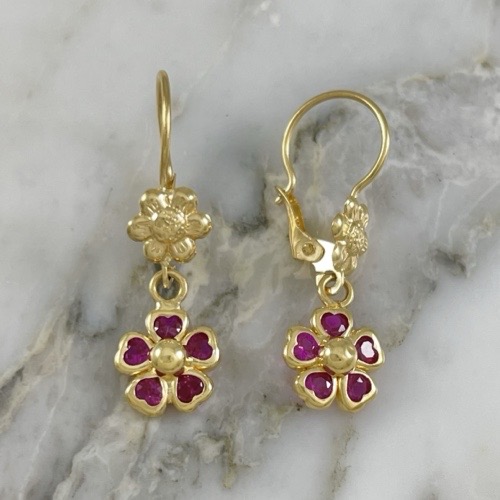 Arete Flowers Tallada en Bambalina