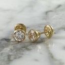 Fine Vittoria Screw-Back Stud