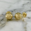 7MM Diamond-Cut Daisy Screw-Back Stud