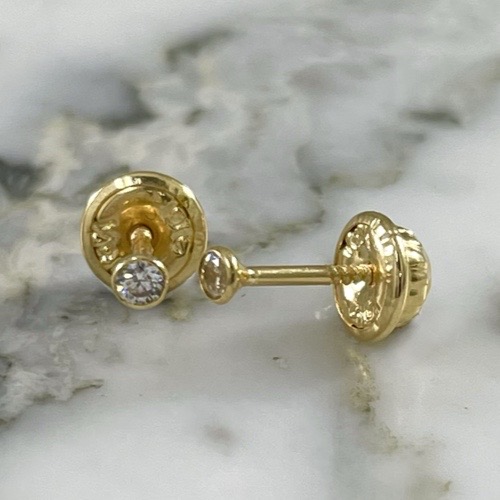 Lightweight Shiny Dot Screw-Back Stud